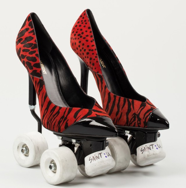 Extrém Saint Laurent görkorcsolya