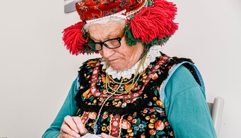 „Minden öltésbe más-más néni hímzi bele a szeretetét” - Váczi Rozi, a Matyodesign alapítója