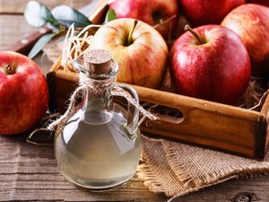 Ezért fürödj almaecetben: a bőröd hálás lesz érte