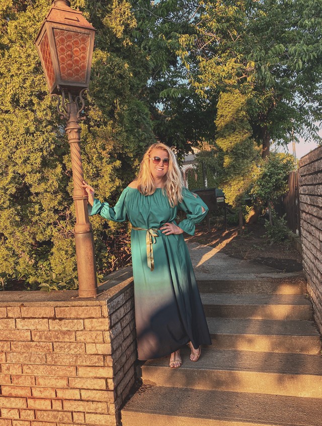 Egy ruha, amit kedvedre variálhatsz: Kozma Rita gardróbjából