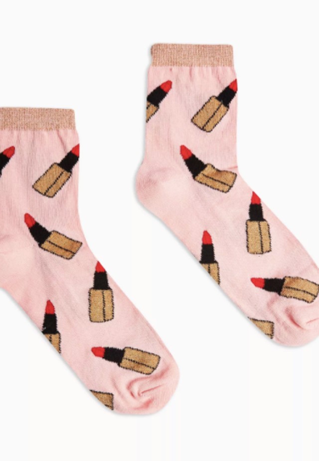 A zokni az új cipő - cseréld le a lyukas, elhasználódott darabokat