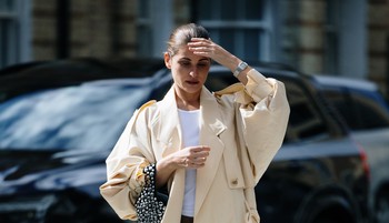 Az életközepi válság régen is létezett, de ma sokkal jobb helyzetben vannak a negyvenesek