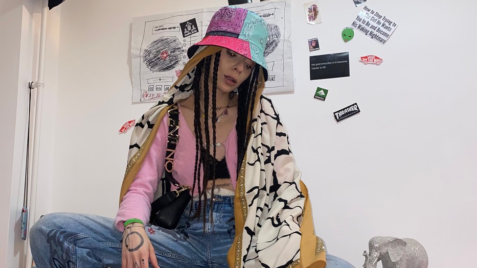      Sisi bulizós szettje