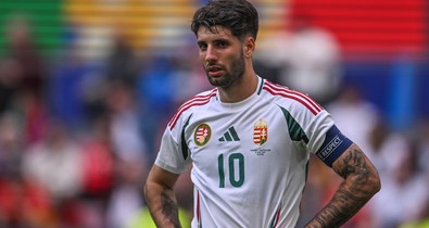 Szoboszlai Dominik csókolózós fotója felperzselte az internetet