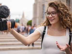 Posztok és lájkok teszik tönkre a világot – és észre sem vesszük
