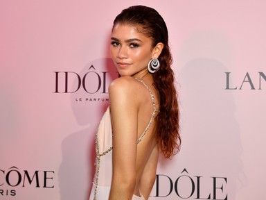 Zendaya rövidre vágatta a haját, és soha egy frizura sem állt ennyire jól neki