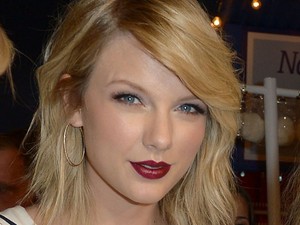 Ő lenne Taylor Swift új pasija?