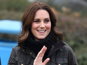 Kate Middletont ritkán látod így, de megint mindent imádunk a megjelenésében