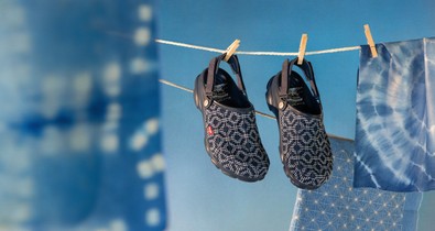 A Levi's és a Crocs kollaborációja annyira menő lett, hogy azonnal akarsz belőle legalább egyet