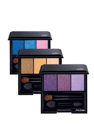 Luminizing Satin szemhéjfesték trió SHISEIDO 11190 Ft (-20%-kal 8952 Ft)A három fantasztikus színkombinációnak köszönhetően gyerekjáték mesés, igézősminket készíteni.