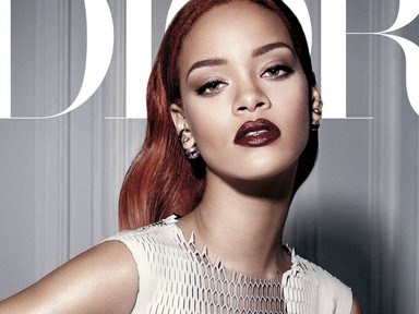 Rihanna villantós ruhában pózolgat