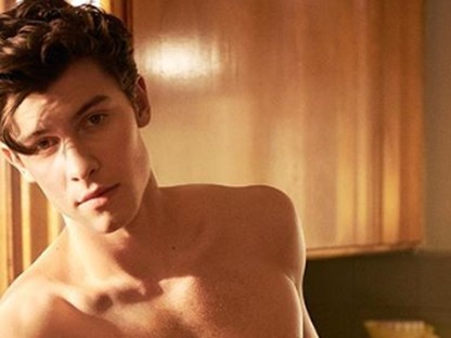 Nem kell megköszönnöd: elhoztuk neked a félpucér Shawn Mendest és lélegzetelállító kockáit 