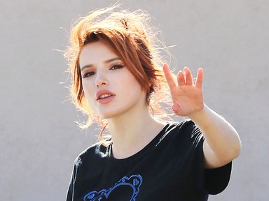 Élőben leplezte le a barátját, akinek randi app volt a telefonján, aztán vetkőzött is