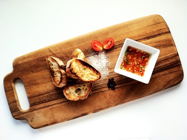 Fokhagymás-chilis olaj (2 főre)