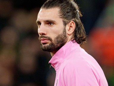 Szoboszlai Dominik felesége áttetsző ruhában pózol, Borka egyszerűen álomszép