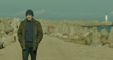 Out filmkritika! Kérlek, mondjátok, hogy a világ nem ilyen sötét!