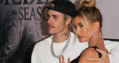 Megszületett Justin Bieber és Hailey Bieber első gyermeke, álomszép fotóval jelentették be
