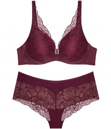 Melltartó és alsó TRIUMPH 19 000 Ft, 8000 Ft