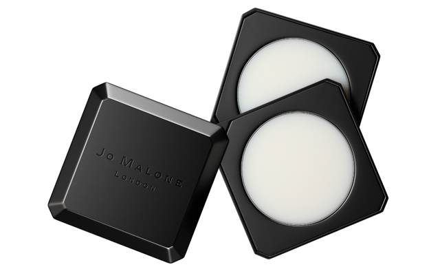 Utazni készülsz? Ezekre a piperékre szükséged lehet a repülőn!