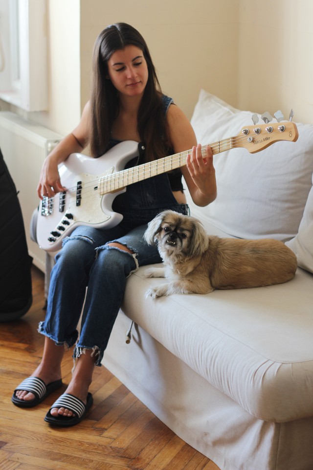 Eheti Gardróbnapló vendégünk nem más, mint a világ legjobb női basszusgitárosa!