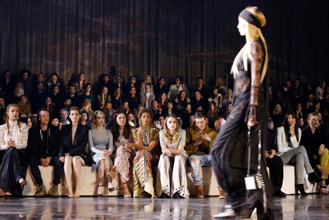 h&m, h&m studio, parizs, divathét, paris fashion week