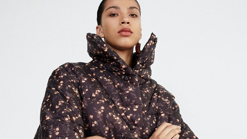 Nanushka bemutatja exkluzív Liberty London Fabrics kapszulakollekcióját