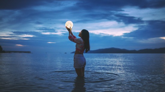 Így hasznosítsd a Hold mágikus hatását a mindennapokban