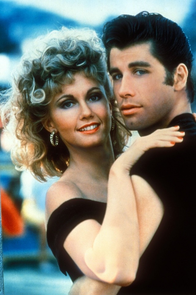 John Travolta és Olivia Newton-John újra belebújtak a híres karaktereik bőrébe a Grease-ből