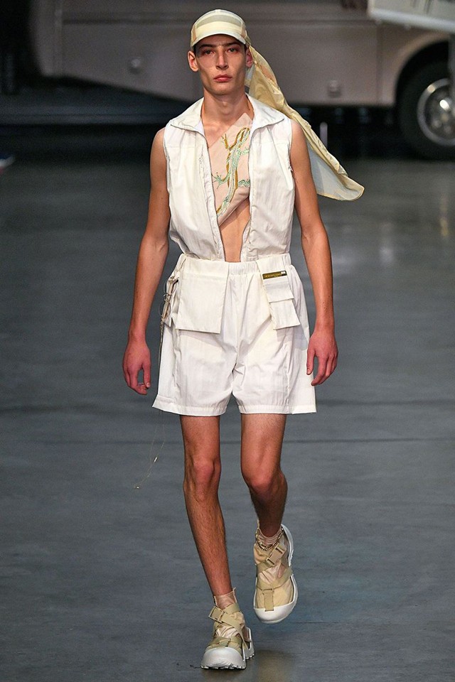 10 ruhadarab, amit megirigyeltünk a férfi divatbemutatókról