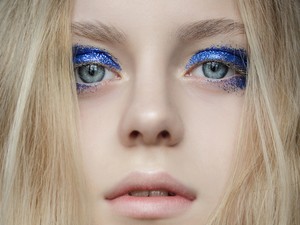 Találd meg a legszuperebb szemhéjpúder palettát a GLAMOUR-napok alatt