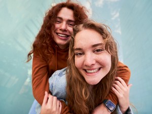 Az 5 leggyakoribb ok, ami miatt két testvér eltávolodik egymástól