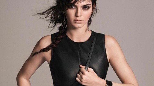 Azonnal rátámadtak az interneten Kendall Jenner új kampányára