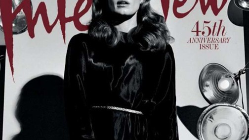 Bevállalós lett a vörös színésznő