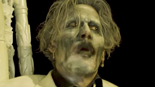 Johnny Depp gyomorforgató klipben üvölti, hogy sátán