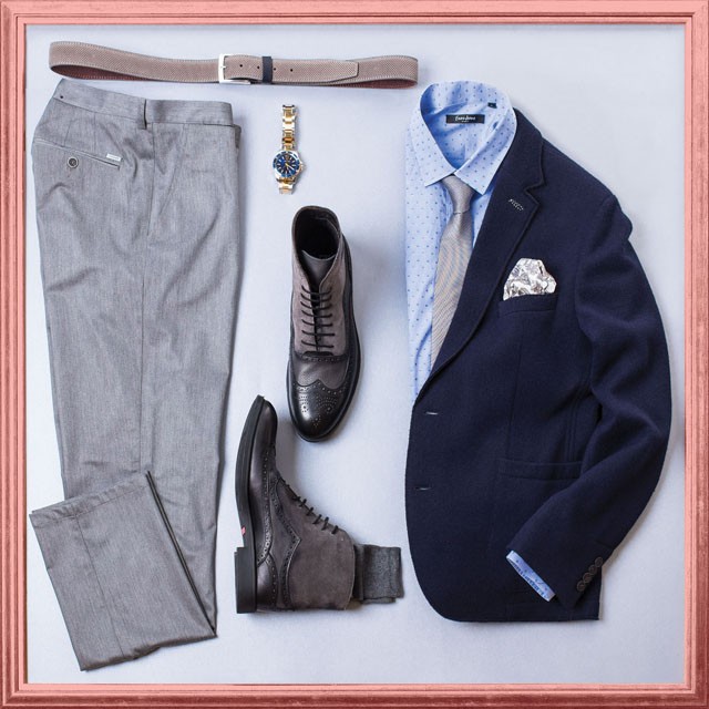 Kék zakó, Pierre Cardin, 59 900 Ft helyett 41 850 Ft. Dísz zsepkendő, Lavard, 4 990 Ft helyett 2 990 Ft. Kék ing, Saxoo London, Enos Jeans, 15 990 Ft helyett 10 990 Ft. Nyakkendő, Lavard, 7 990 Ft helyett 4 990 Ft. Nadrág, Lavard, 31 990 Ft helyett 21 990 Ft. Őv, Kennet Street, 15 688 Ft helyett 7 844 Ft. Cipő, Thomas Breitling, 46 590 Ft helyett 23 290 Ft. Zokni, Calzedonia, 1 390 Ft helyett 690 Ft. Óra, BL Óraszalon, Police, 49 900 Ft helyett 34 900 Ft.