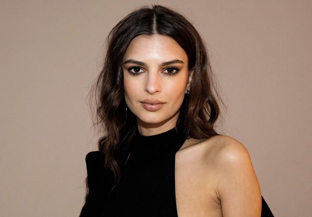 Emily Ratajkowski