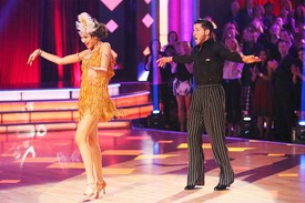 Zendaya 2013-ban, a 16. évadban tűnt fel a DWTS-ban. Táncpartnerével, Val Chmerkovskiy-val egészen a fináléig jutottak, ahol végül a második helyet zsebelték be. 