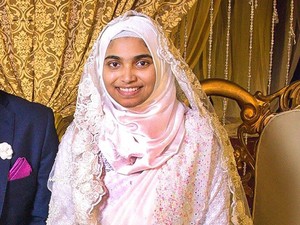 Ez a muszlim menyasszony nem viselt sminket az esküvőjén, azt is elárulta, hogy miért