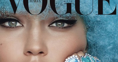 Felismerhetetlen a topmodell a Vogue címlapján