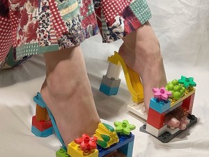 Lábra kelt a modern művészet, megérkeztek a szezon legattraktívabb cipői