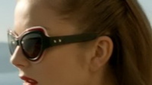 Szex, tenger, YSL és Enikő