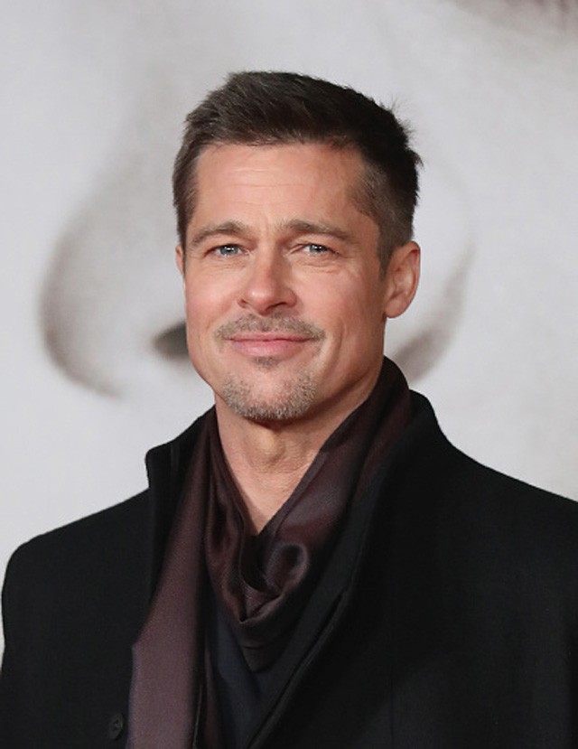 Érdekel ki 2017 legjobb pasija? Úgy tűnik, Brad Pitt és Channing Tatum ideje lejárt!
