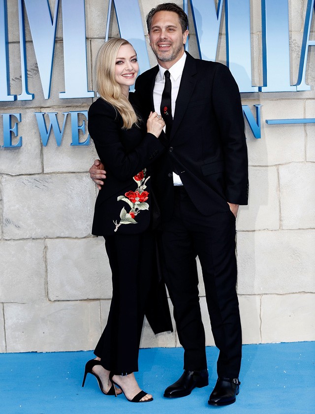 Amanda Seyfried és férje, Thomas Sadokis