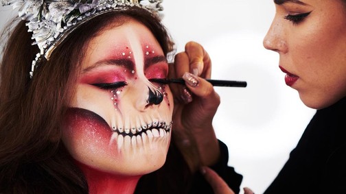 Mi az igazán élethű halloweeni smink titka? Pallag Evelin sminkest kérdeztük