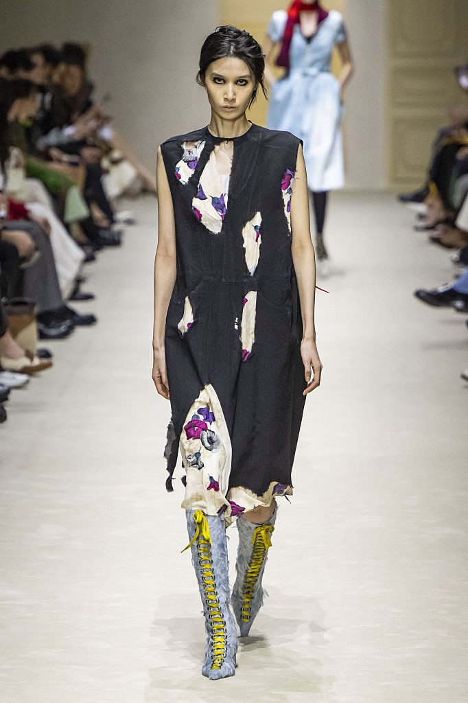 A Prada kifutója telis tele volt izgalmas lábbelikkel, mint amilyen ez a fűzős csizma is