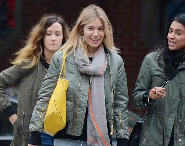 sienna miller, smink nélkül, smink, streetstyle
