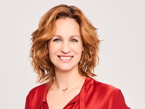 "Ha az ember átél valamit, utána már teljesen másképp tud beszélni róla, mint amikor csak tanulta" - Interjú Dr. Vörös Anna nőgyógyásszal