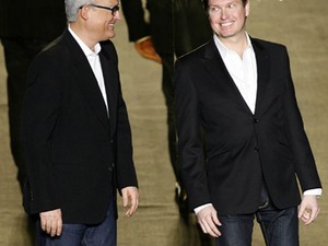 28 évvel ez első randi után összeházasodott a tervezőpáros