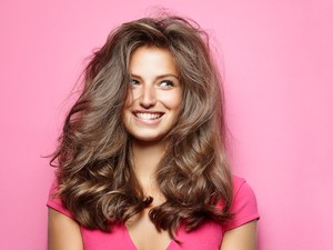 Íme a tökéletes hajápolási rutin 5 + 1 lépése - akár néhány perc alatt!