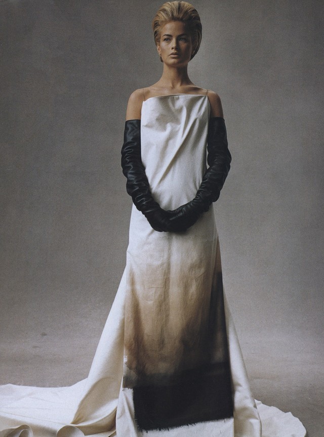 Josephus Thimister kreációja a Vogue magazinban